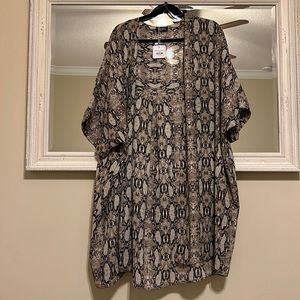 Snake print kimono